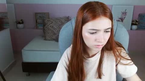 Liseth Fox online show from 12-31-24, 05:07