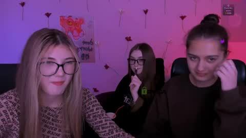 lissa_night online show from 04-11-26, 06:56