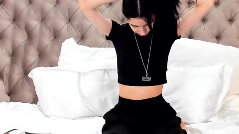 LissaAllison online show from 03-08-25, 01:36