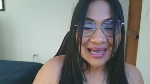 Snapshot of lissafeethot chatting on 07-05-26, 07:43 Lissafeethot online show from 07-05-26, 07:43