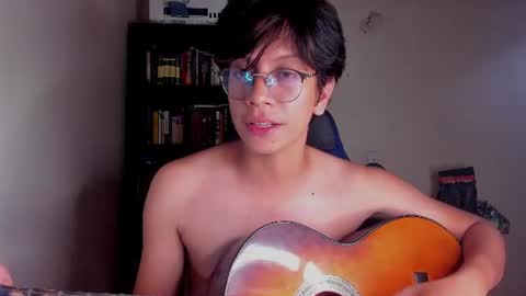Snapshot of literateboy chatting on 06-11-26, 02:53 Literateboy online show from 06-11-26, 02:53