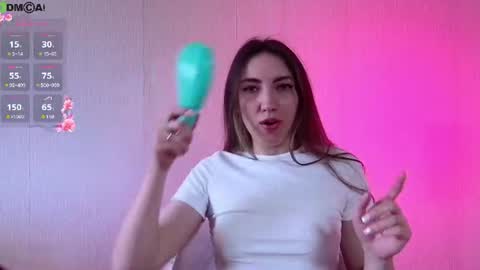 Snapshot of little___angell chatting on 06-08-26, 02:39 Tina online show from 06-08-26, 02:39