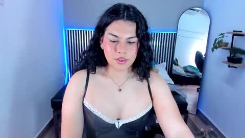 L I T T L E A L L I online show from 02-18-26, 01:01