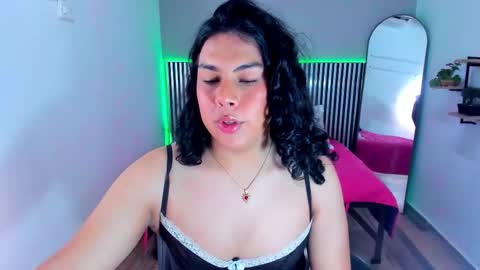 L I T T L E A L L I online show from 02-22-26, 12:56