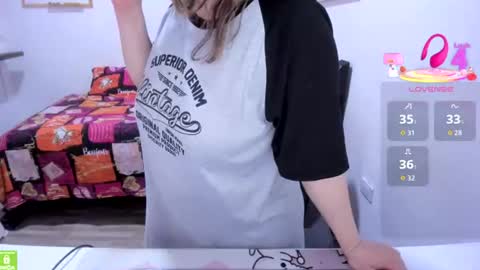 Angely online show from 06-27-26, 12:22