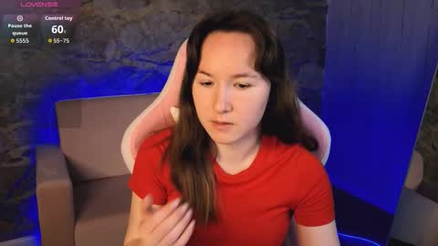 Snapshot of little_doll_meow chatting on 03-25-26, 01:55 Alexandra online show from 03-25-26, 01:55