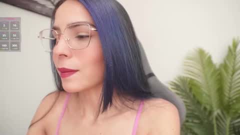 Snapshot of little_eli chatting on 03-13-26, 07:20 Help me reach 100 likes online show from 03-13-26, 07:20