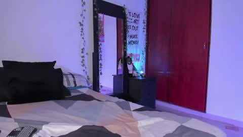 Snapshot of little_kayla_ chatting on 06-05-26, 10:59 kayla Instagram kayla 71082 online show from 06-05-26, 10:59