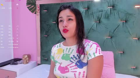 Snapshot of little_melanie chatting on 12-21-24, 01:26 little_melanie online show from 12-21-24, 01:26