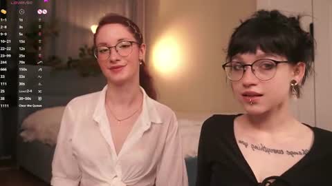 Kiki online show from 06-22-26, 08:17