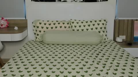 Yena and Gabby online show from 04-02-26, 08:12