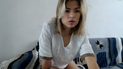 sofia online show from 05-04-26, 05:09