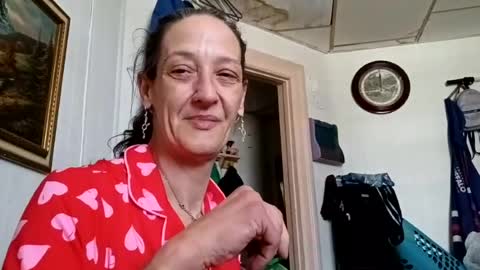 Snapshot of littlebigsquirt7945 chatting on 07-20-26, 03:58 Sady Jayne online show from 07-20-26, 03:58