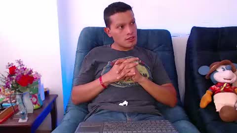 Manu online show from 07-26-26, 10:27