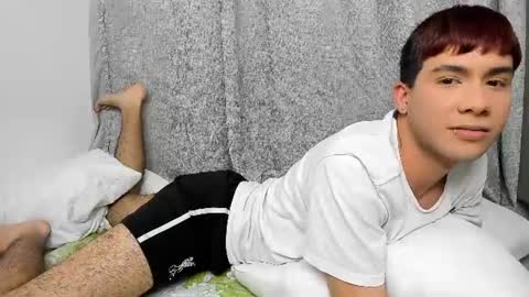 James online show from 06-11-26, 01:38