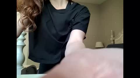 littlered_6969 online show from 04-23-26, 08:11