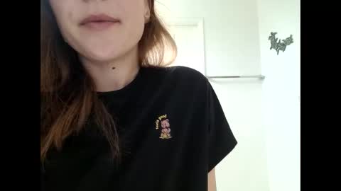 Snapshot of littlered_6969 chatting on 05-07-26, 05:13 littlered_6969 online show from 05-07-26, 05:13