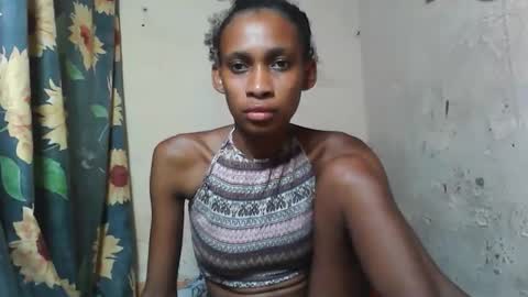 Snapshot of littleyanah chatting on 01-17-26, 07:28 yanah online show from 01-17-26, 07:28