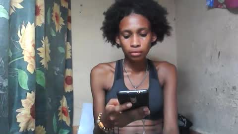 Snapshot of littleyanah chatting on 01-19-26, 03:38 yanah online show from 01-19-26, 03:38