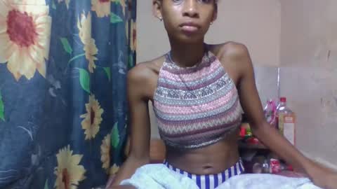 Snapshot of littleyanah chatting on 02-28-26, 03:18 yanah online show from 02-28-26, 03:18