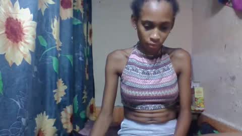 Snapshot of littleyanah chatting on 03-01-26, 08:55 yanah online show from 03-01-26, 08:55