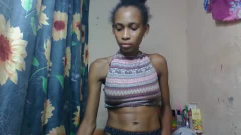 Snapshot of littleyanah chatting on 03-02-26, 07:21 yanah online show from 03-02-26, 07:21