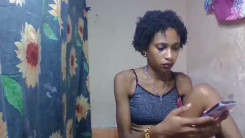 Snapshot of littleyanah chatting on 03-06-26, 11:28 yanah online show from 03-06-26, 11:28