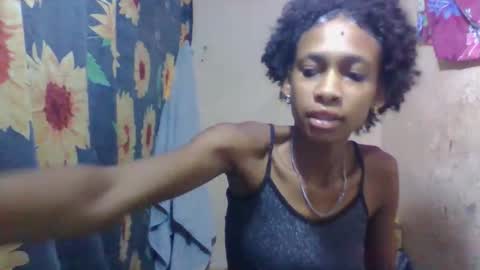 Snapshot of littleyanah chatting on 03-07-26, 05:26 yanah online show from 03-07-26, 05:26