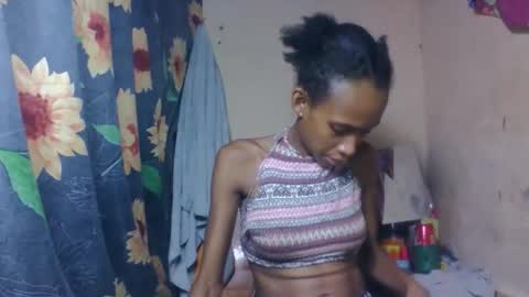 Snapshot of littleyanah chatting on 03-21-26, 09:29 yanah online show from 03-21-26, 09:29