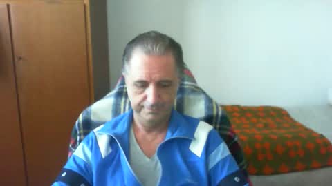 liuk53 online show from 05-16-26, 02:38