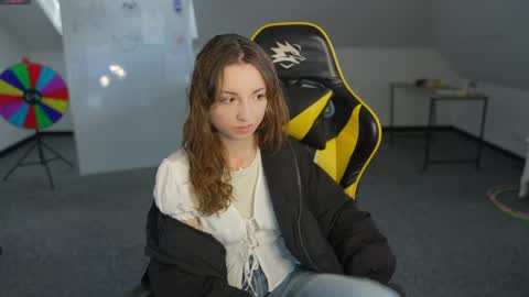 Sheryl online show from 04-06-26, 10:27