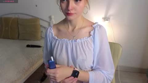 livia_hot online show from 07-10-26, 12:52