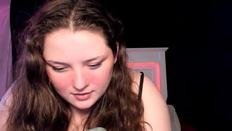 Liv online show from 04-28-26, 02:27