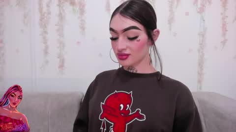 Liz Luna online show from 04-04-26, 01:41