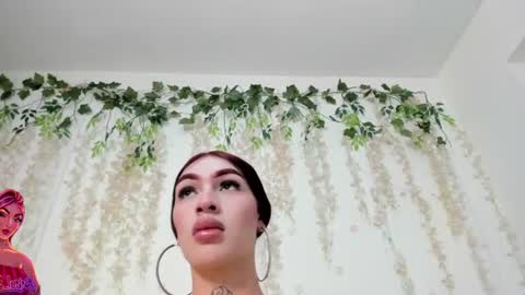 Snapshot of liz_lunaa chatting on 07-07-26, 06:45 Liz Luna online show from 07-07-26, 06:45