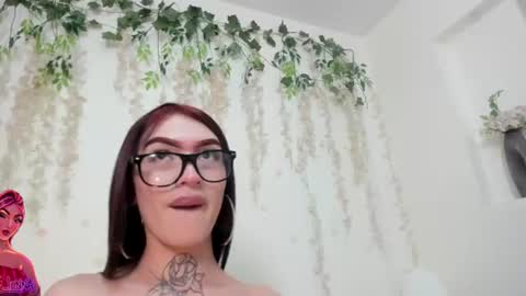 Snapshot of liz_lunaa chatting on 07-14-26, 02:05 Liz Luna online show from 07-14-26, 02:05