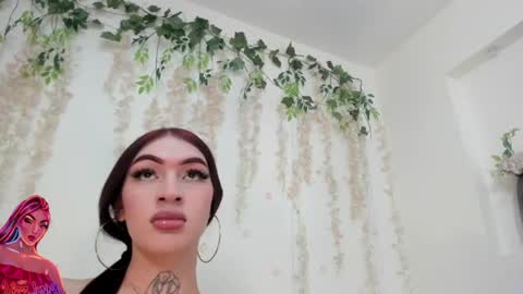 Snapshot of liz_lunaa chatting on 07-17-26, 07:08 Liz Luna online show from 07-17-26, 07:08