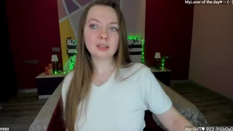 Girl next door online show from 04-15-26, 11:39