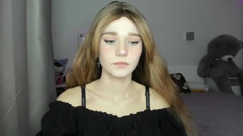 lizza_a online show from 04-08-26, 05:24