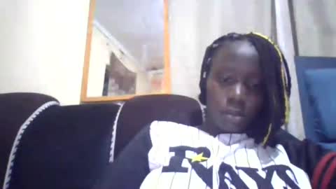 lizzie2020 online show from 06-14-26, 04:42