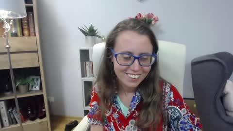 Lizzy online show from 07-14-26, 10:21