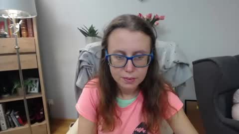 Lizzy online show from 07-20-26, 04:27