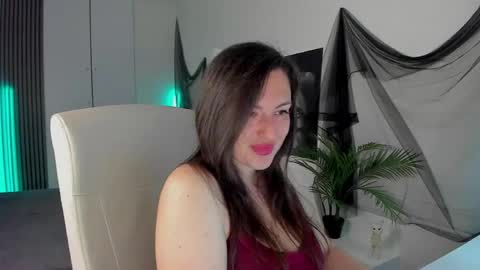 Elizabeth online show from 05-30-26, 06:43