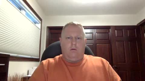 lkn4fun32 online show from 01-06-25, 04:02