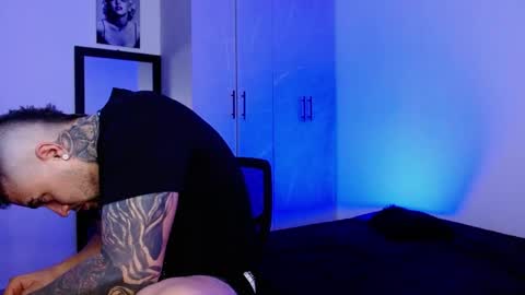 lliamm 2 online show from 05-24-26, 03:55