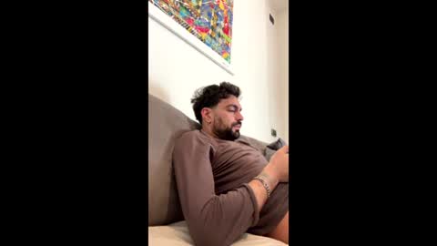 Snapshot of lnnc5 chatting on 12-19-25, 08:43 lnnc5 online show from 12-19-25, 08:43