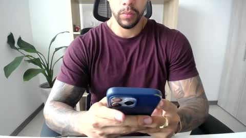 Logan Wolfp online show from 05-31-26, 10:22