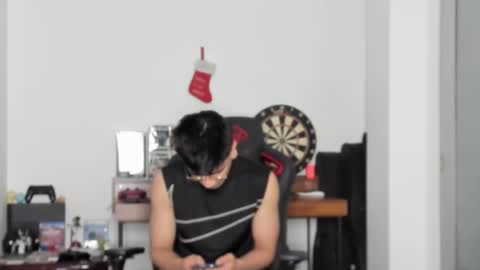 Snapshot of logannick chatting on 02-20-25, 09:00 Logan online show from 02-20-25, 09:00