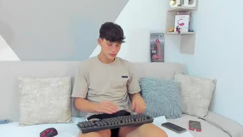 loganoficialx online show from 01-26-25, 07:10