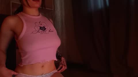 lola online show from 03-30-26, 07:09